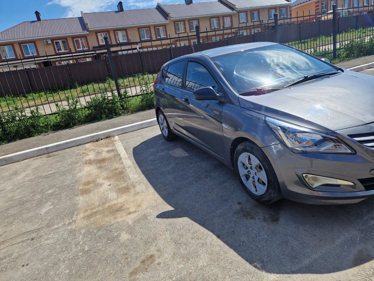 Hyundai Solaris: фото владельца