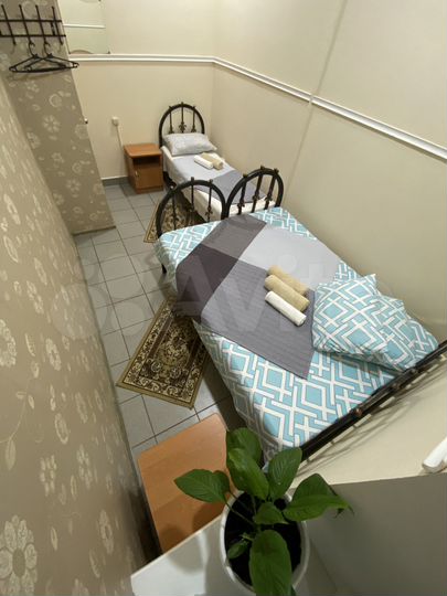 Комната 12 м² в > 9-к., 1/24 эт.