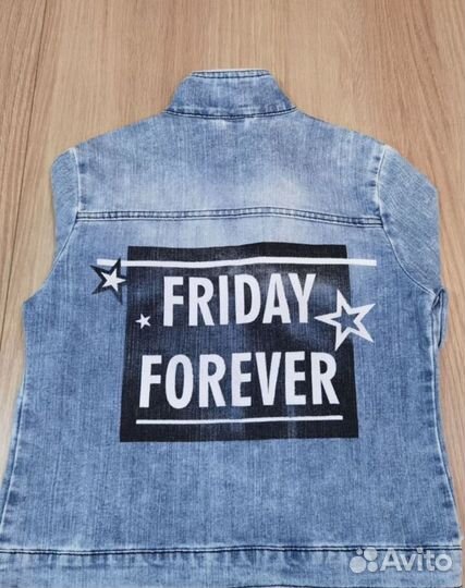 Джинсовая куртка на девочку подростка