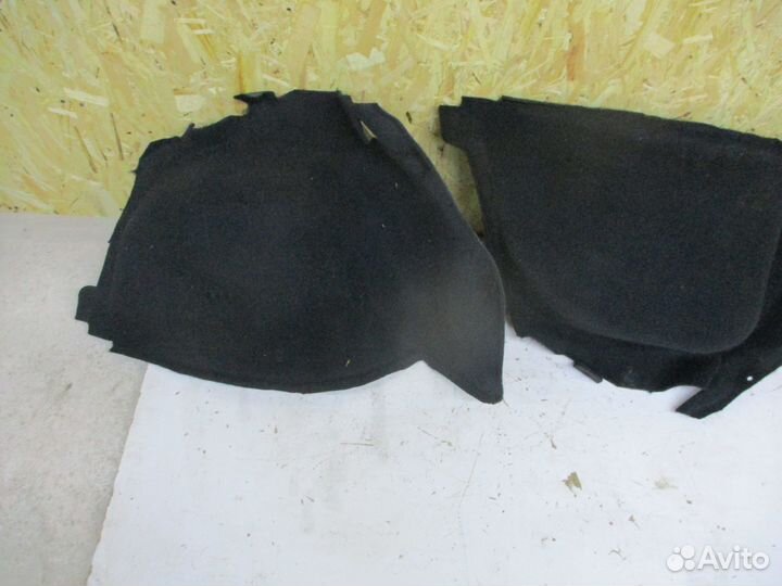 Обшивка багажника Форд Фиеста мк5 (2008)