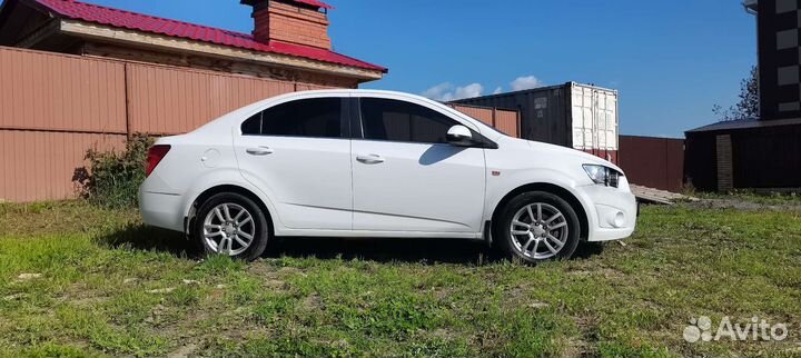 Chevrolet Aveo, 2012