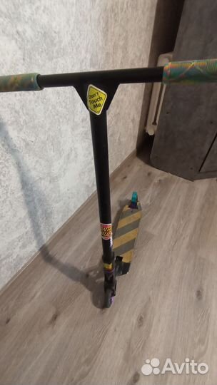 Трюковой самокат