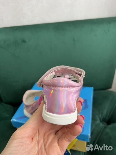Босоножки для девочки 22 размер котофей