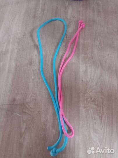 Обруч и скакалка