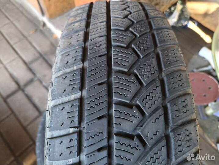 Kumho 722 185/65 R15