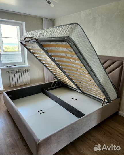 Кровать на заказ от производителя