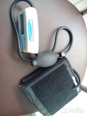 Тонометр AND полуавтоматический