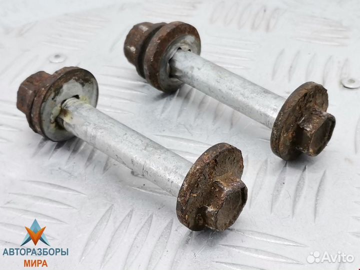 Болт BMW X5 E53 рест. 2005 07146888626