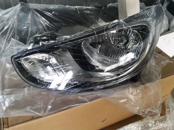 Фара Hyundai Solaris/Хенде Солярис 10-14 гг