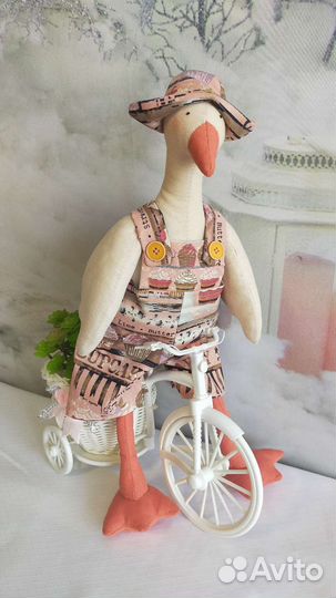 Кукла тильда ручной работы. Гусь на велосипеде
