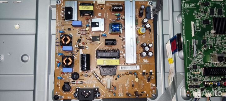 LG 42LB580V разбор