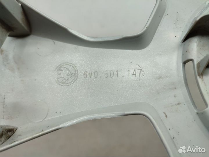 Колпак колеса Skoda Rapid 2012