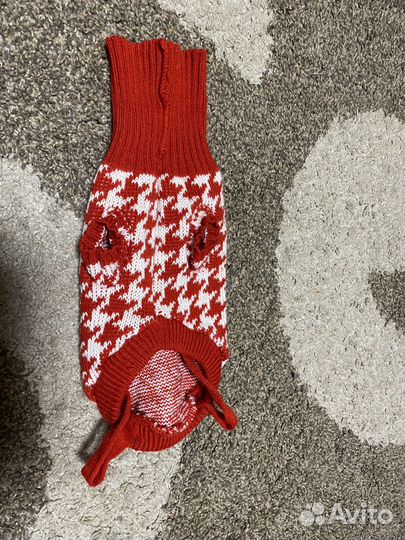 Свитер для кошки или маленькой собаки