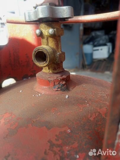 Баллоны и пушка