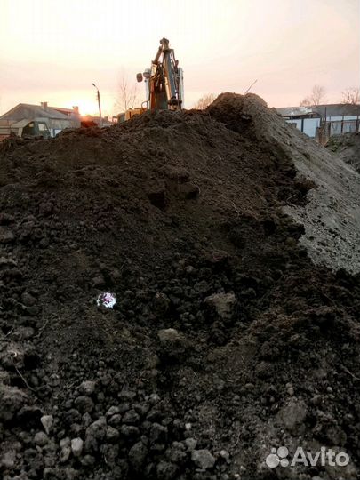 Плодородный грунт,земля.торф хорошего качества