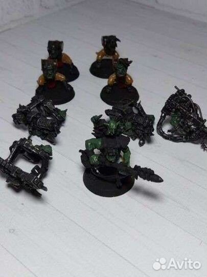 Warhammer 40000 миниатюры Lootas Orks