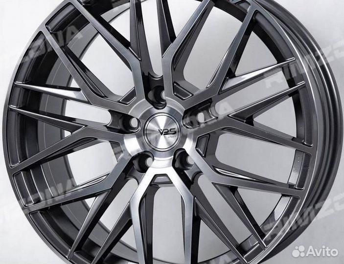 Литой диск в стиле vossen R18 5x114.3