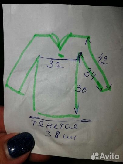 Абсолютно новый свитер для мальчика 3-4-5лет