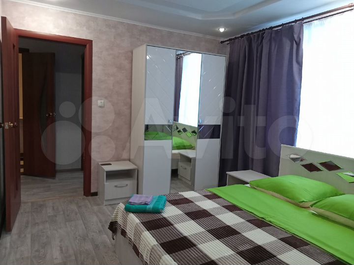 2-к. квартира, 42 м², 1/2 эт.