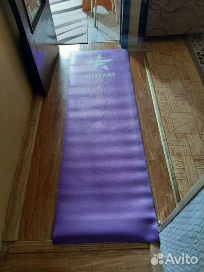 Коврик для спорта и йоги