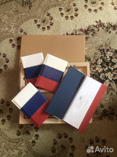 Подарочный набор Триколор.Ежедневник, визитница