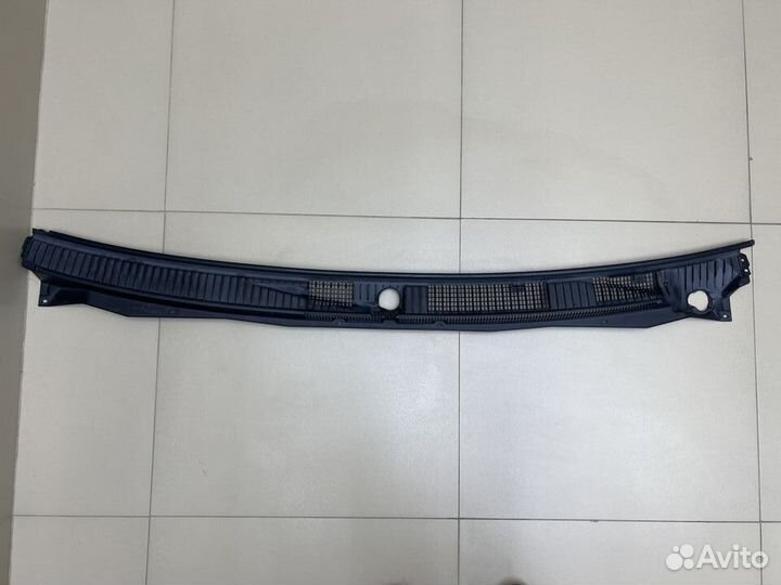 Жабо Mitsubishi Pajero 3