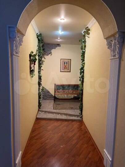 3-к. квартира, 111 м², 4/5 эт.