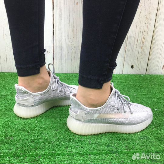 Кроссовки Yeezy изи серые Р31-36