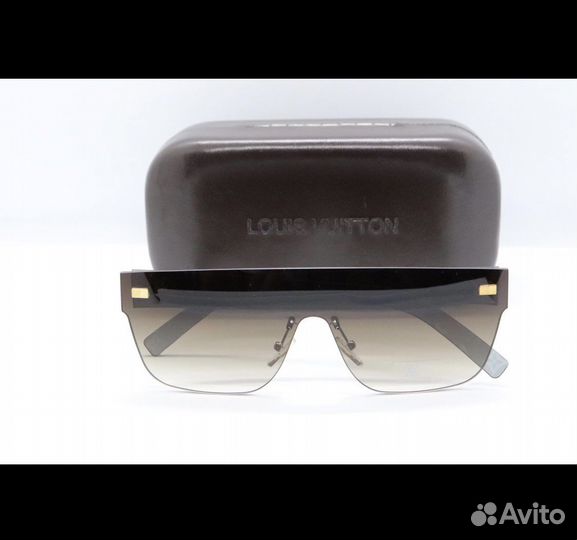 Солнцезащитные очки