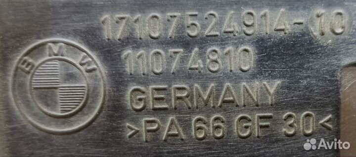 Дефлектор радиатора боковой Rh BMW 3 Е90 USA, 07г