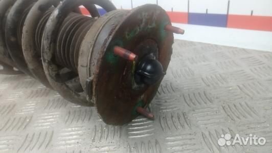 Стойка задняя левая land rover freelander 2 (6GM02SJ01)