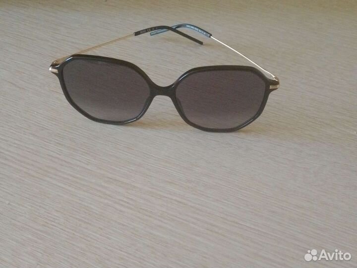 Солнцезащитные очки женские оригинал бу
