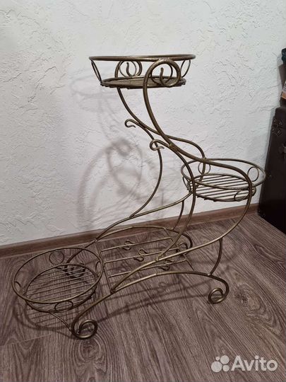 Подставка для цветов напольная металлическая