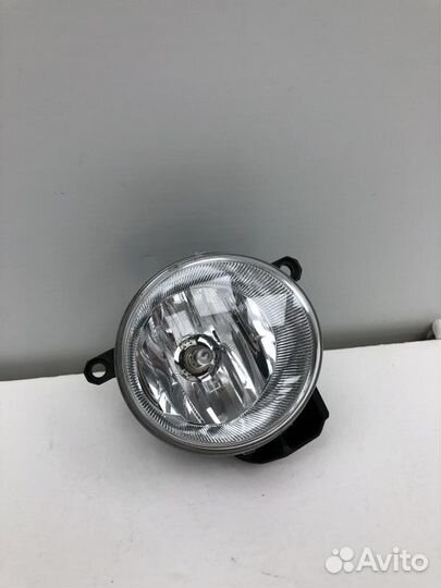 Правая противотуманная фара Toyota RAV 4 4 (CA40)