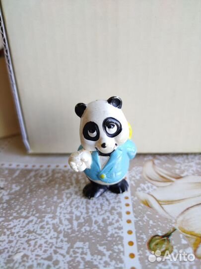 Фигурки из киндер сюрприза 90-х