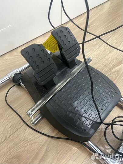 Thrustmaster TMX