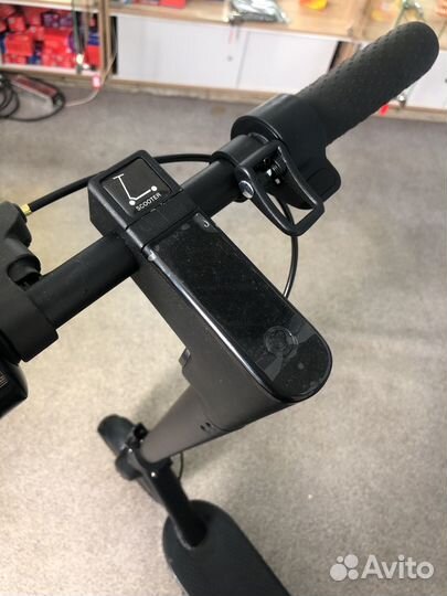 Электросамокат новый