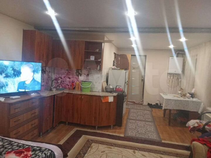 Дом 30 м² на участке 6 сот.