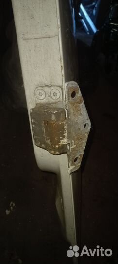 Дверь на Volvo FH12 97г.в