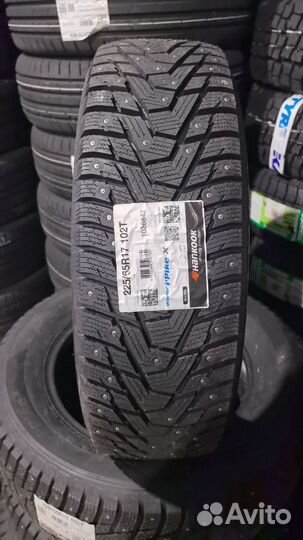 Hankook Winter i'Pike X W429A 225/65 R17 102T