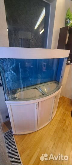 Аквариум с тумбой 270 литров