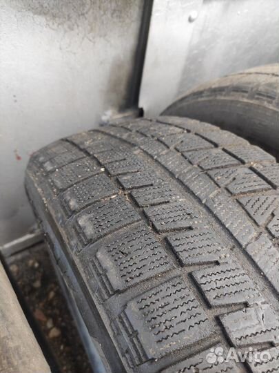 Bridgestone Blizzak Ice 225/60 R16 98S