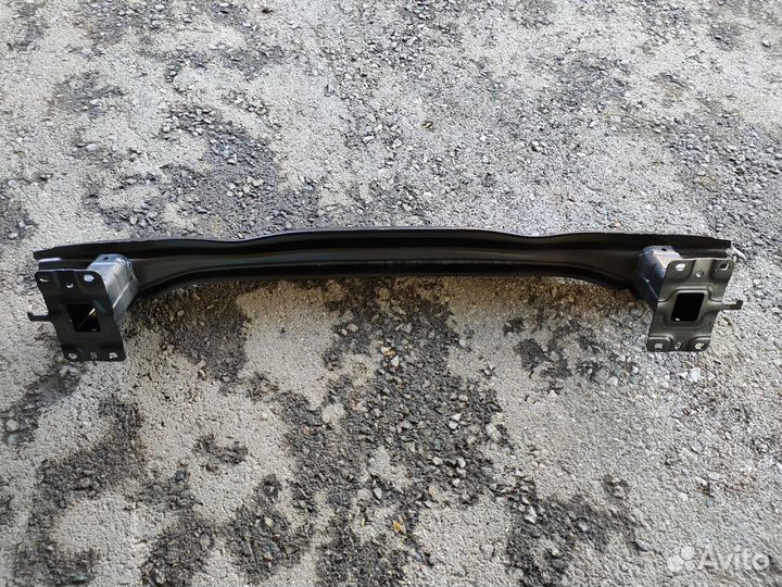 Усилитель бампера задний Тигуан 2 новый