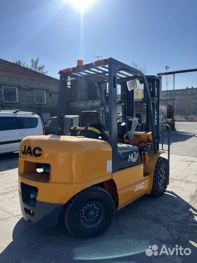 Вилочный погрузчик JAC CPCD30, 2023