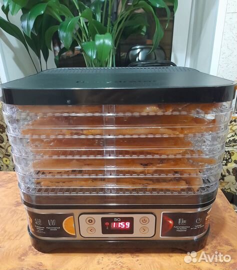 Сушилка для овощей и фруктов BQ