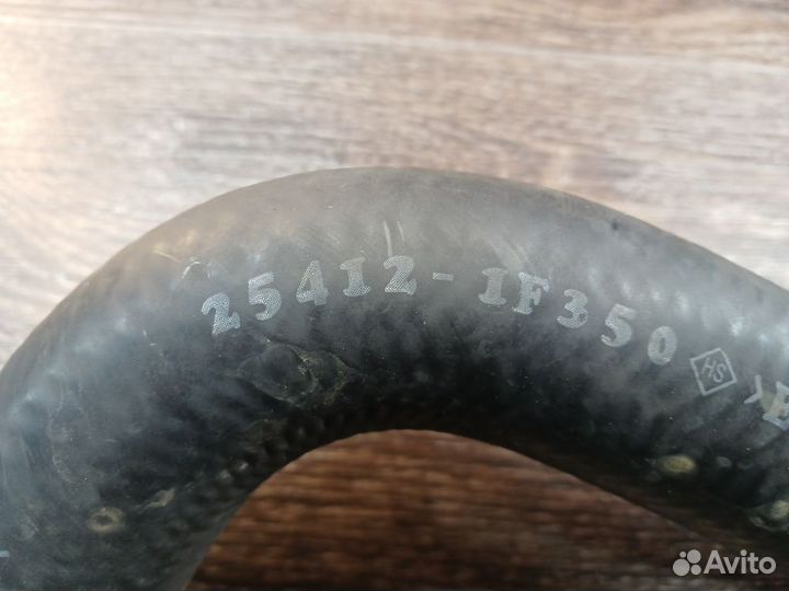 Патрубок радиатора Хендай Туксон 1 D4EA 2,0