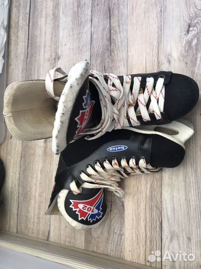 Коньки хоккейные 37