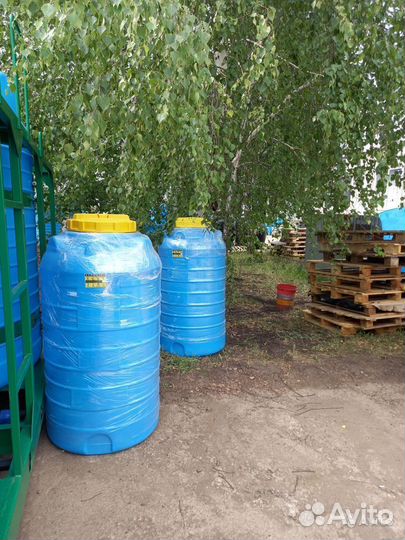 Пластиковая емкость для воды 500л