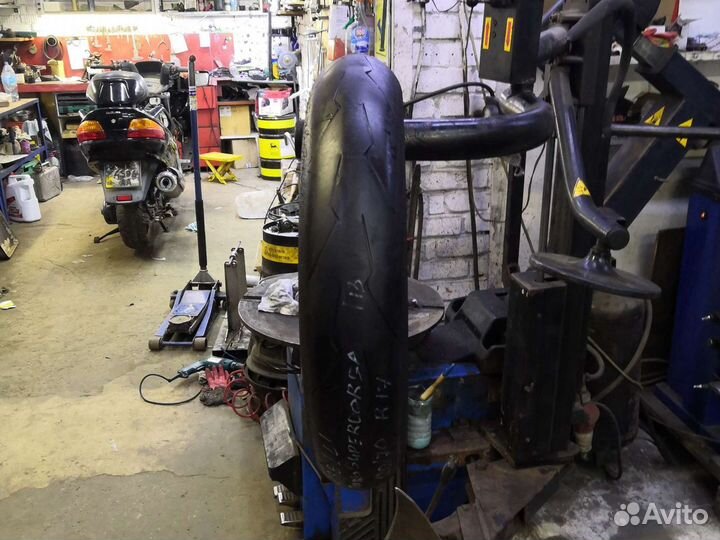 Pirelli Diablo Supercorsa 120/70/17 Г13 (1м)