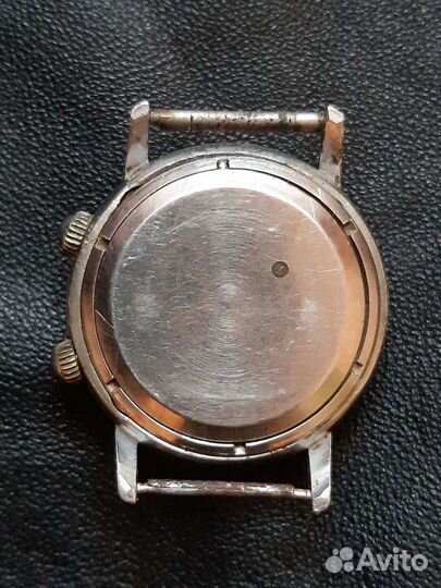 Часы Полёт (сигнал) с будильником